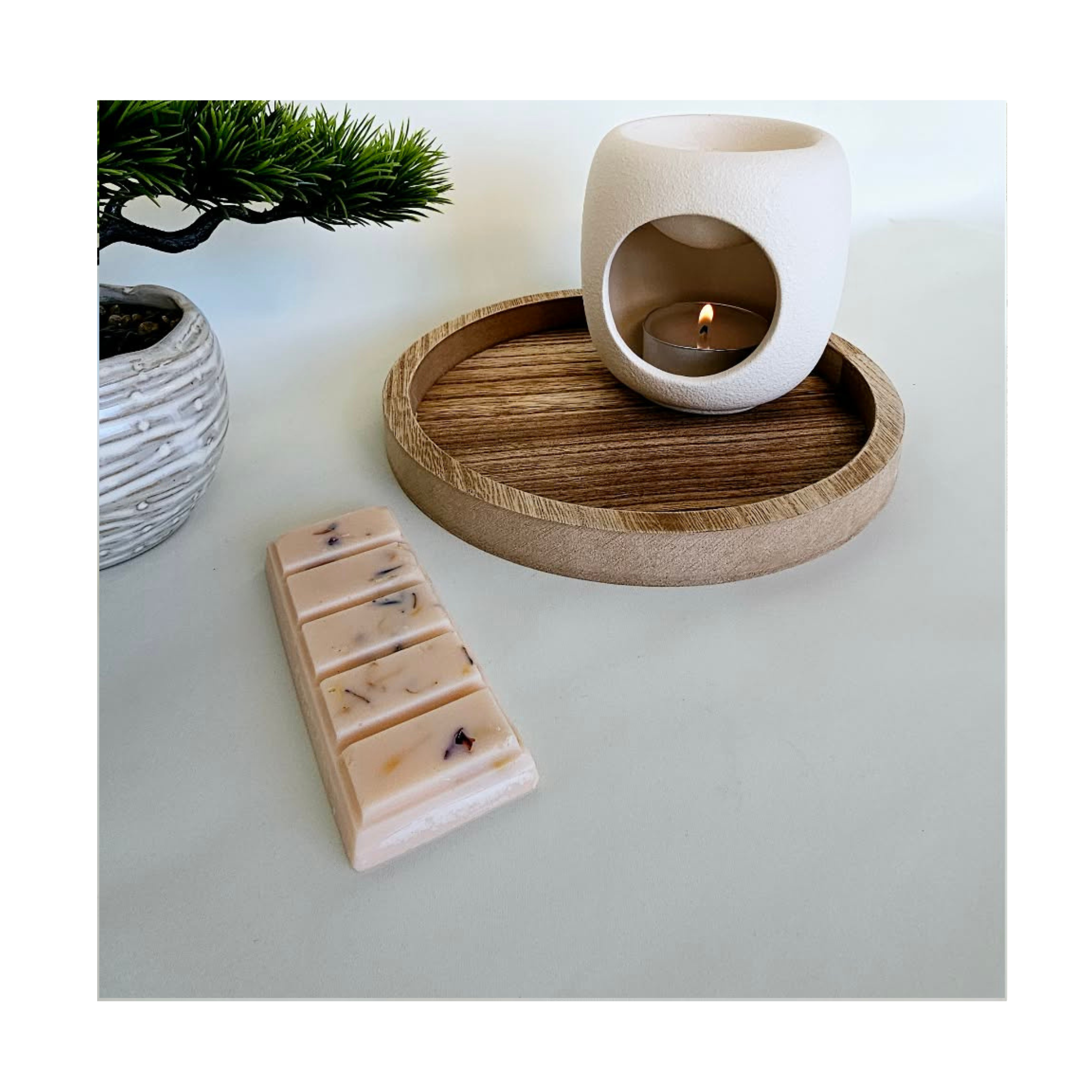 Velvet Bloom Snap Bars |  Black Iris & Musk